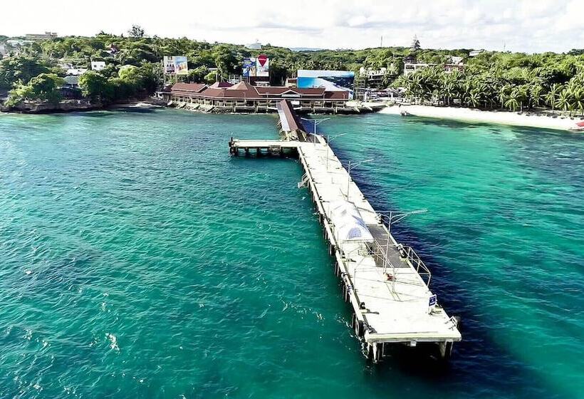 בית מלון כפרי Cocoloco Beach Resort