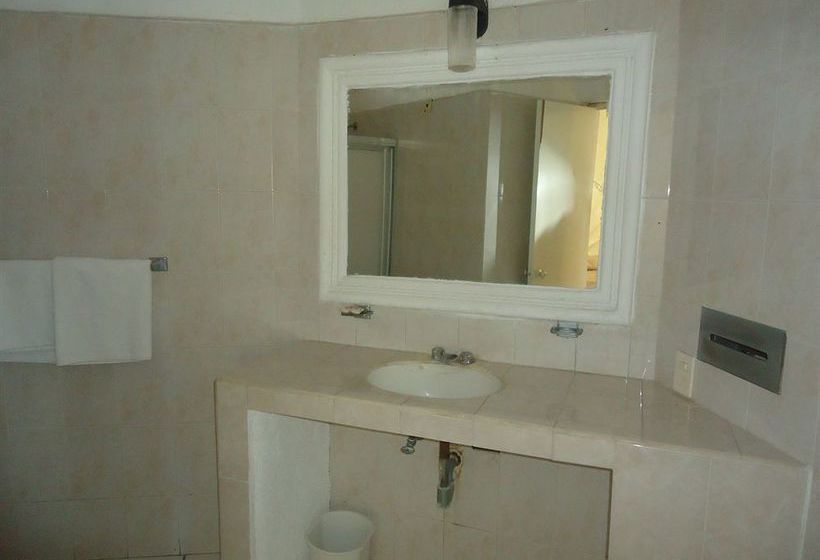 فندق Bagasi Manzanillo