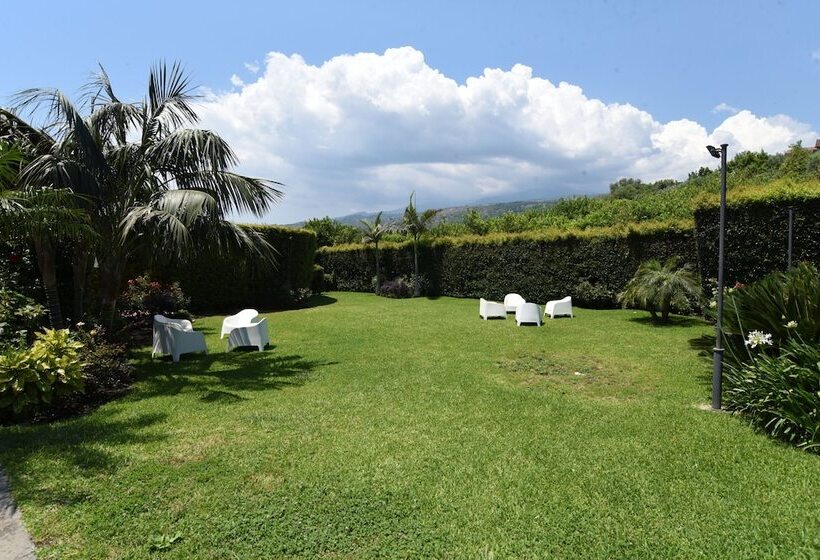 هتل Feudogrande Bio Relais