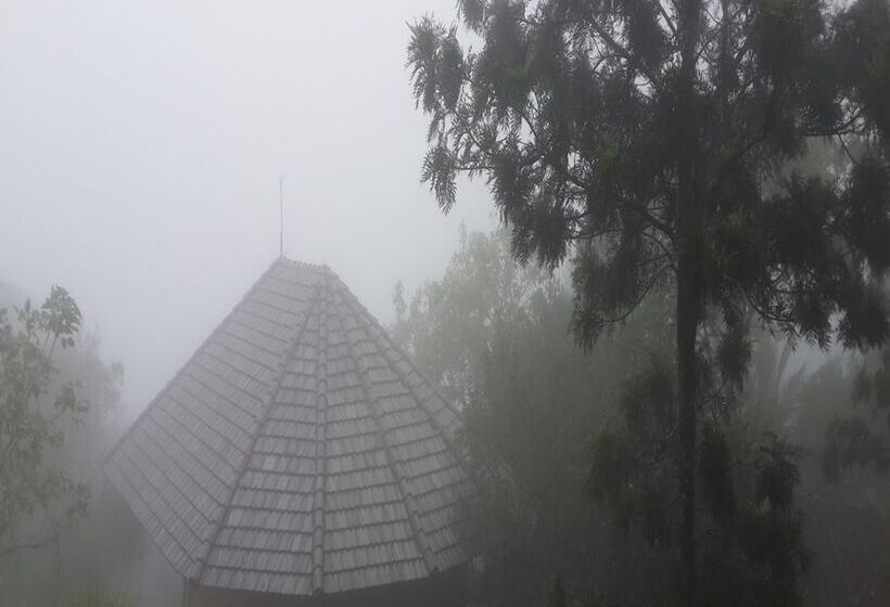 호텔 Poetree Thekkady