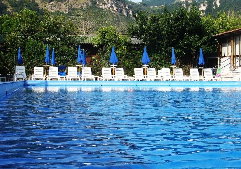 בית מלון כפרי Fiori D Arancio