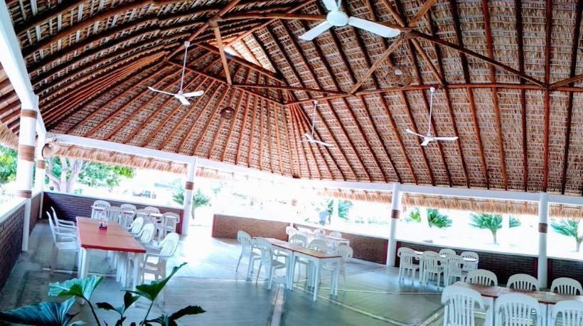 هتل Y Club Campestre Altos Paraiso