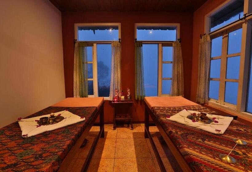 אתר נופש Spicetree Munnar