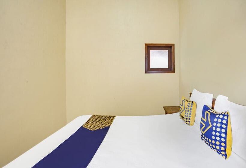 ホテル Spot On 92114 Homestay Riverside Duko