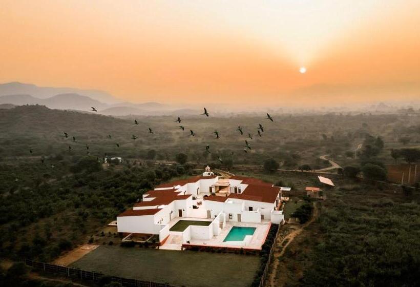 فندق Guldaar   A Luxury Forest Retreat