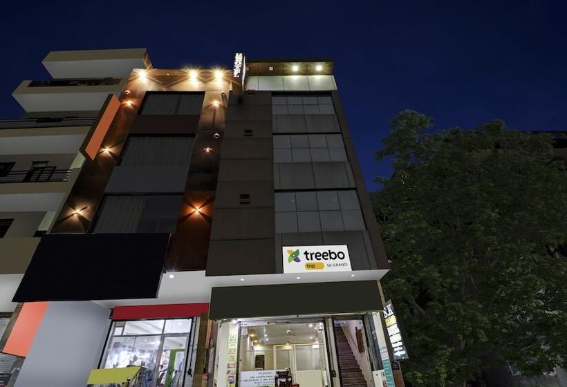 ホテル Itsy By Treebo Sk Grand