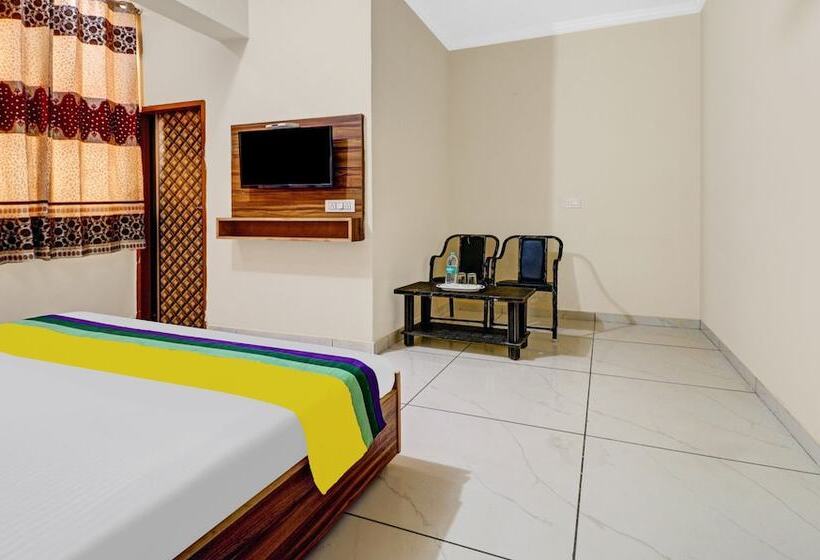 ホテル Itsy By Treebo Sk Grand