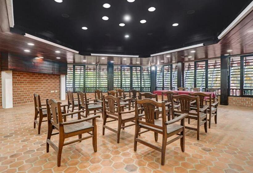 فندق Treebo Trend God S Own Country Ayurveda Resorts