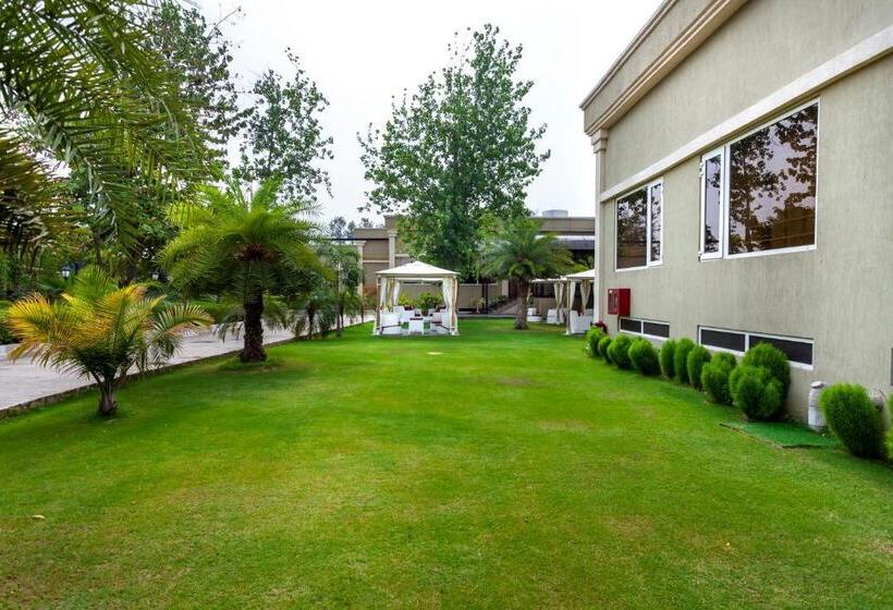 בית מלון כפרי Atrio  By Devam