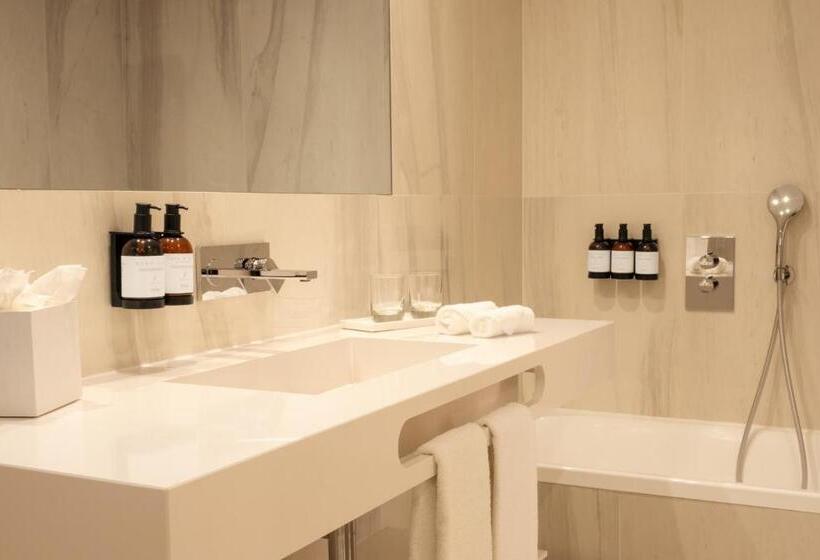هتل Tivoli Portopiccolo Sistiana Wellness Resort & Spa