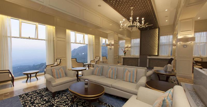 ホテル Fragrant Nature Munnar A Five Star Classified