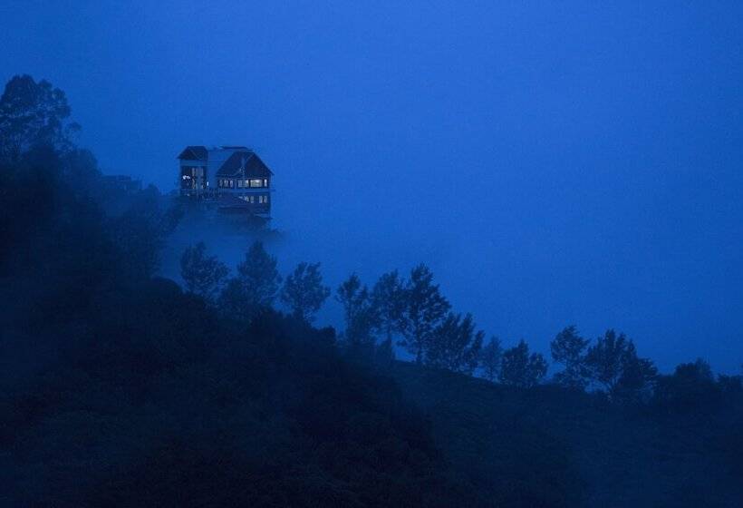 ホテル Fragrant Nature Munnar A Five Star Classified