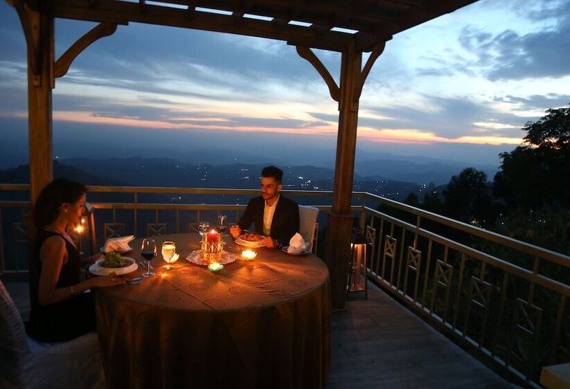 ホテル Fragrant Nature Munnar A Five Star Classified