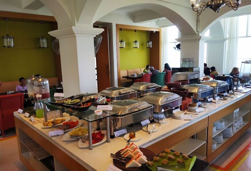 ホテル Fragrant Nature Munnar A Five Star Classified