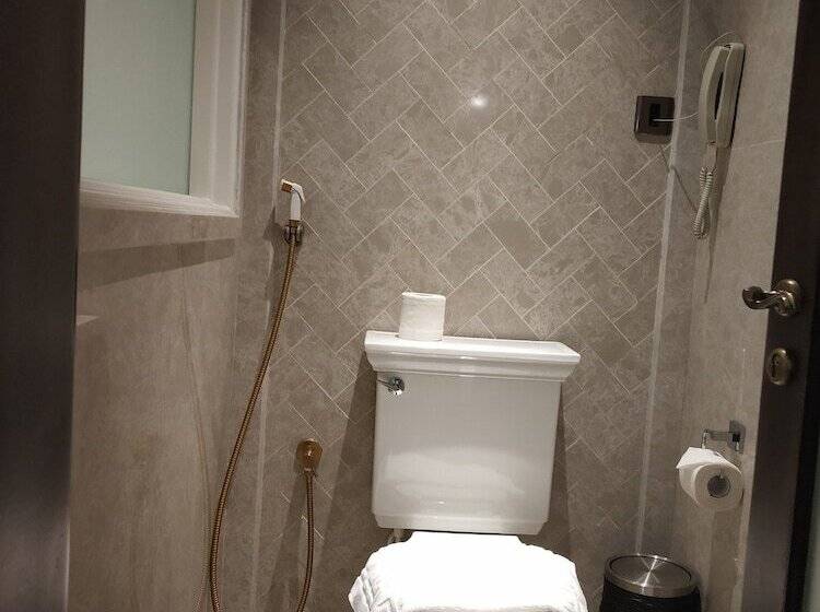 ホテル Fragrant Nature Munnar A Five Star Classified