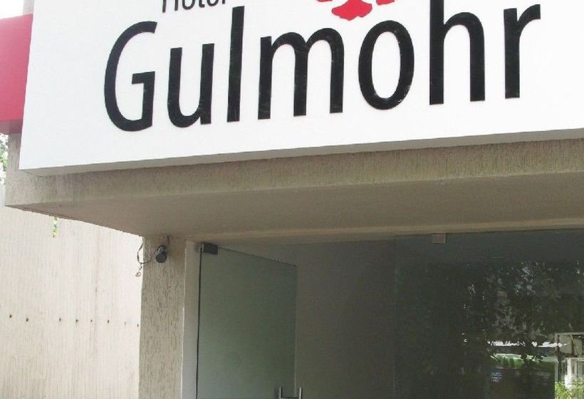 Hotel Gulmohr