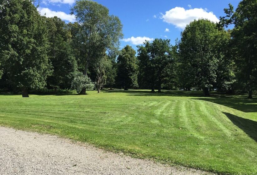 هتل Krokstad Herrgård