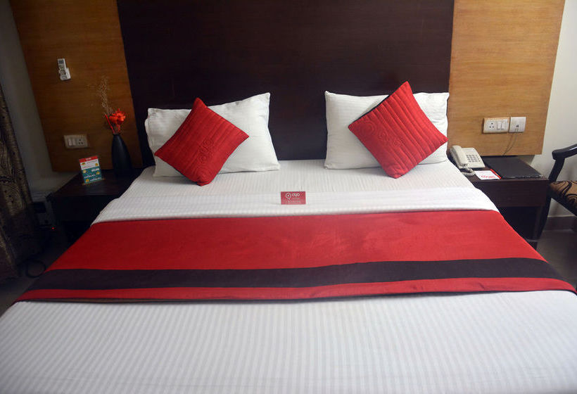 Hotel Oyo Rooms Chhatarpur Metro