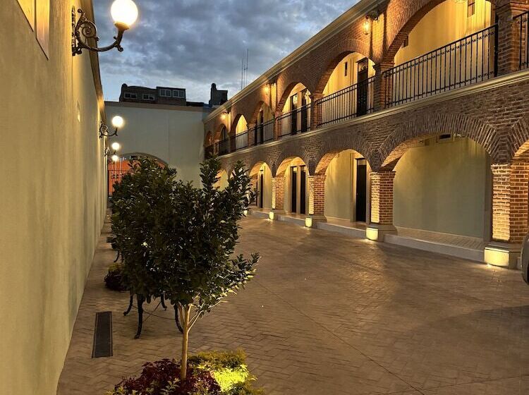 فندق Posada Real