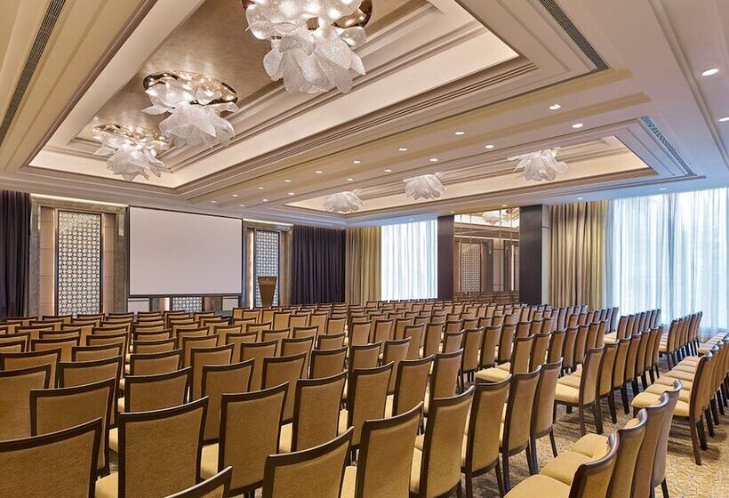 ホテル Shangrila Bengaluru