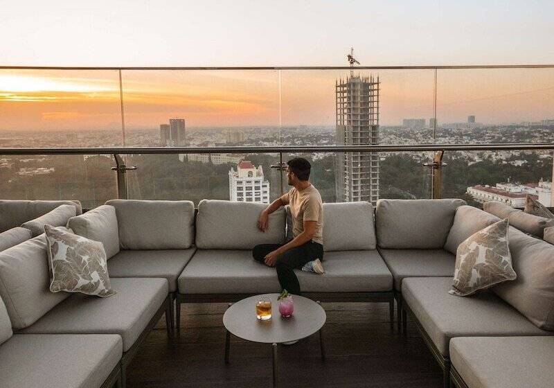 ホテル Shangrila Bengaluru