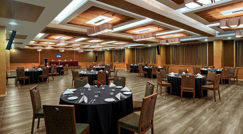 בית מלון כפרי The Fern Residency Somnath