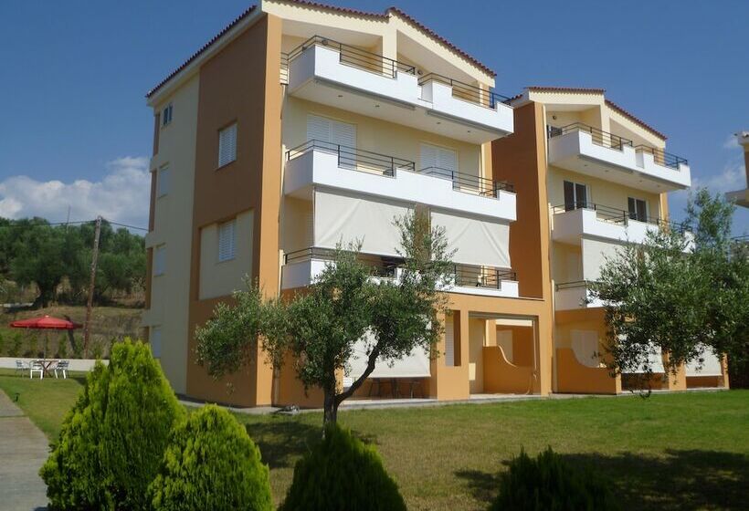 Anilio Plaza