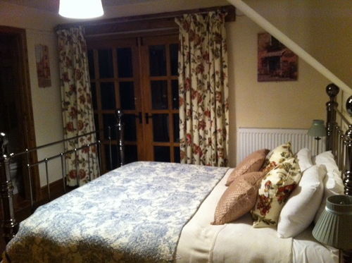 Bed and Breakfast Ferryside Farm