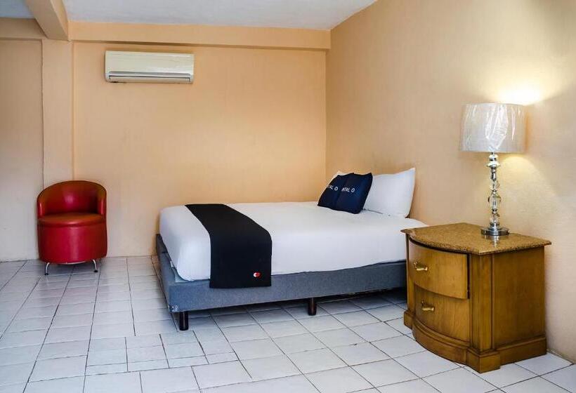 Capital O Hotel Dos Mares, Cabo San Lucas