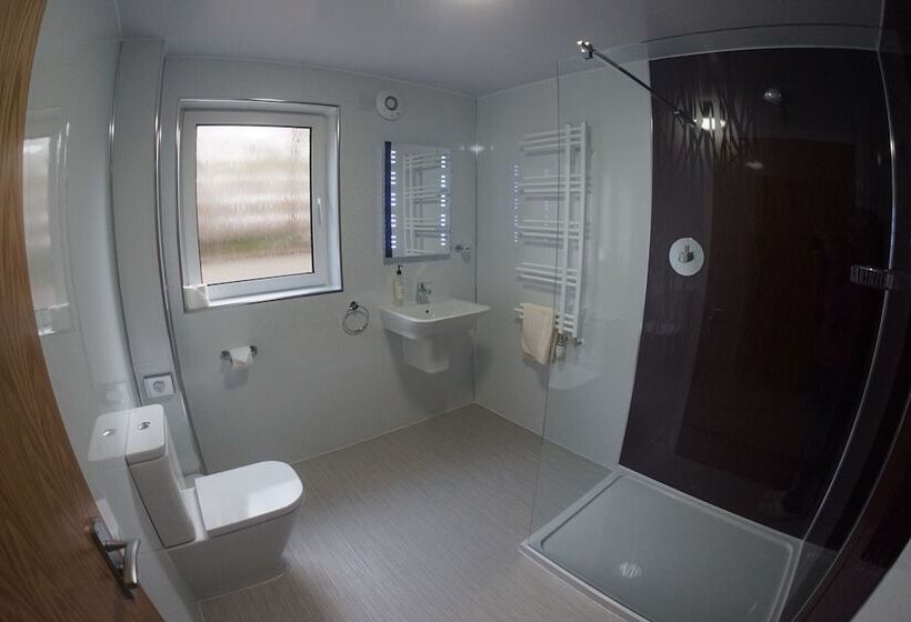 بنسيون Karrawa Guest House