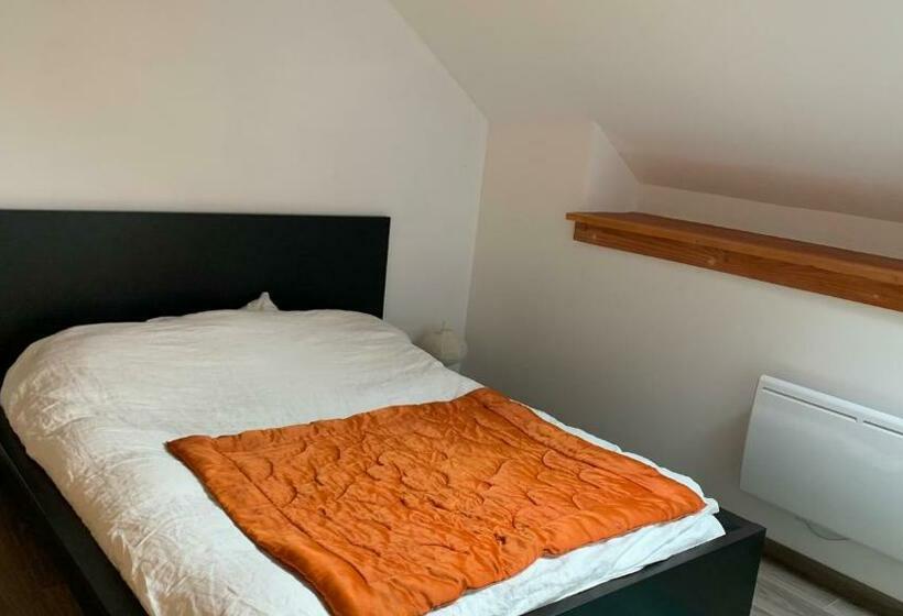 민박 Chambre D Hôtes Dans Les Champs