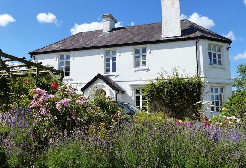 مبيت وإفطار Bulleigh Barton Manor