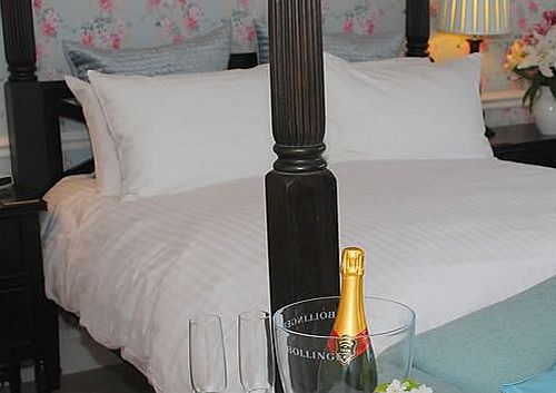 Dunkery Beacon Country House