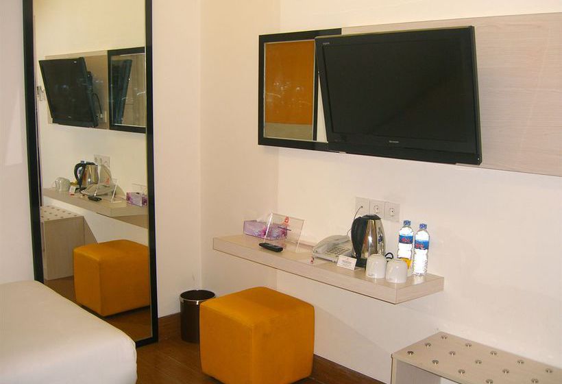 فندق Dragon Inn Kendari