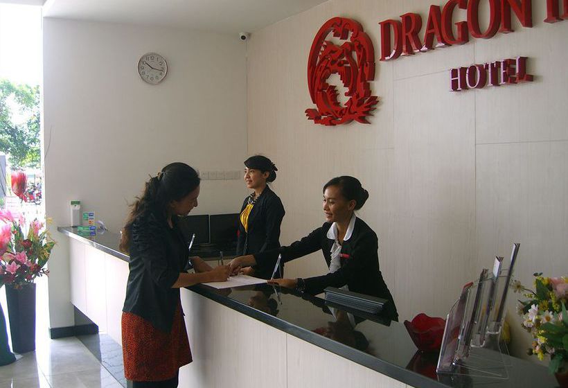 فندق Dragon Inn Kendari