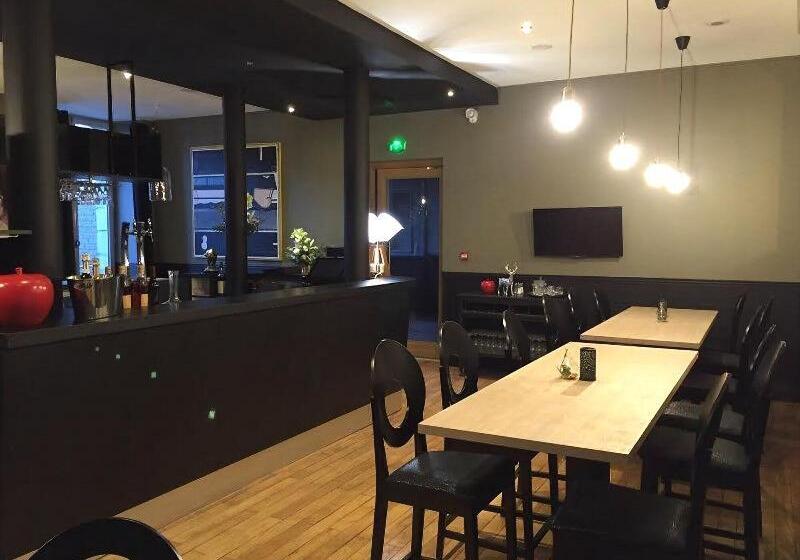 בית מלון כפרי Grand Hôtel Brive