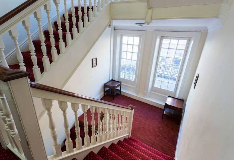 Modern 1 Bed Flat In Knightsbridge