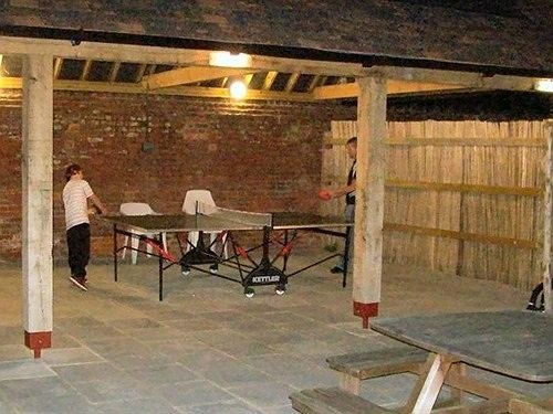 Palace Farm Hostel