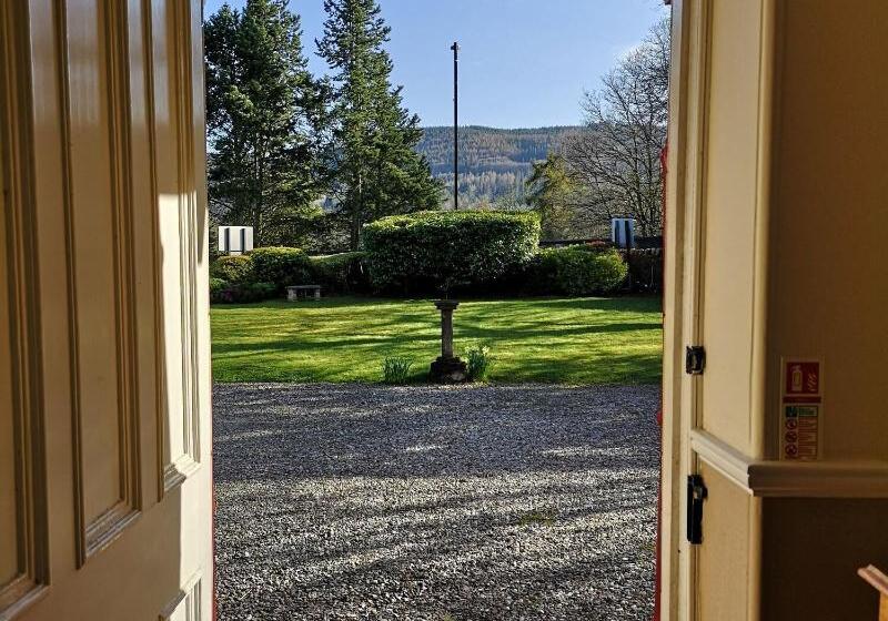 بنسيون Annslea Guest House