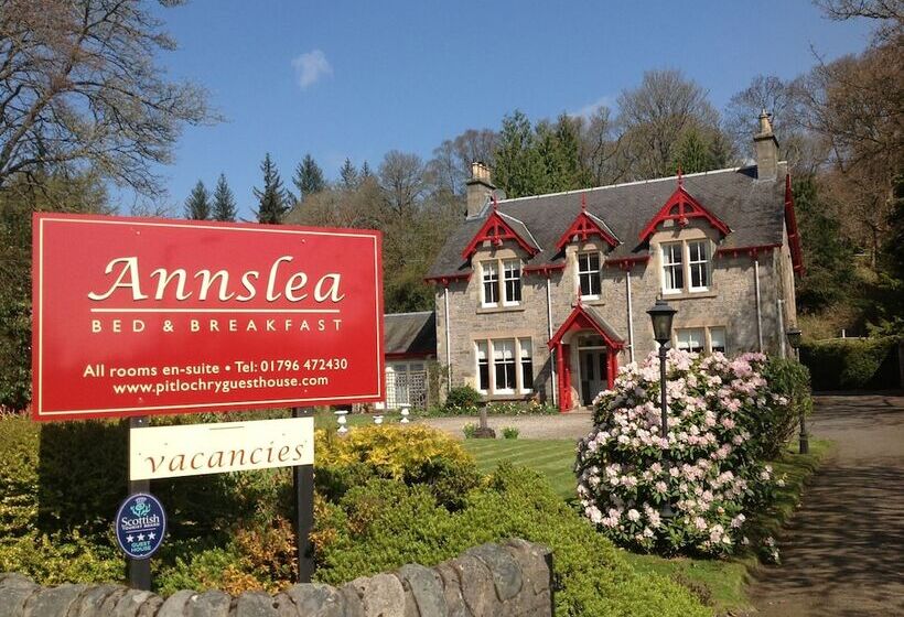 بنسيون Annslea Guest House
