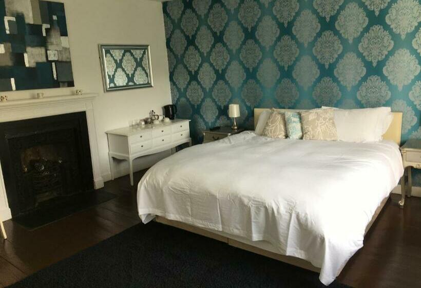 بنسيون Instow Barton