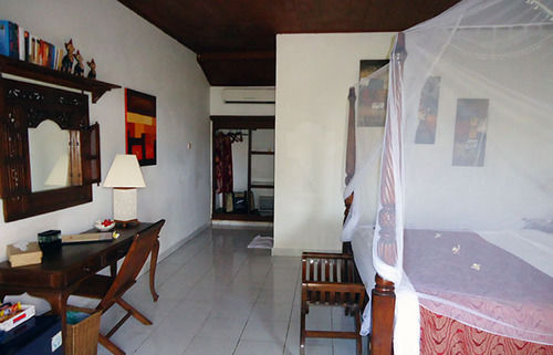 Tauch Terminal Resort Tulamben & Spa