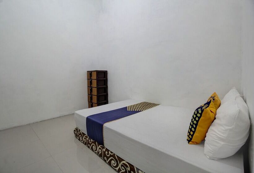 فندق Spot On 92118 Alif House Syariah 2