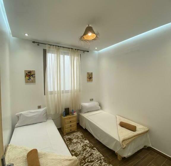 هاستل Tourma House