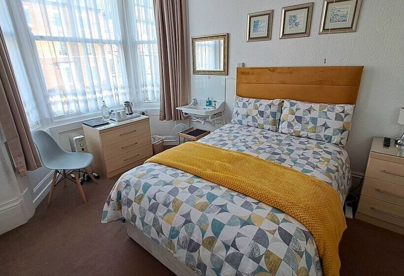 민박 Ainsley Court Guest House