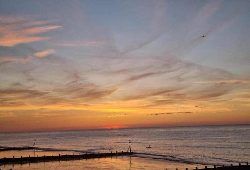 مبيت وإفطار Burlington Berties