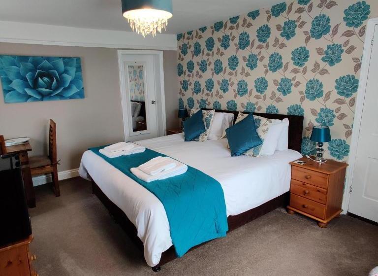 The Farmhouse B&b