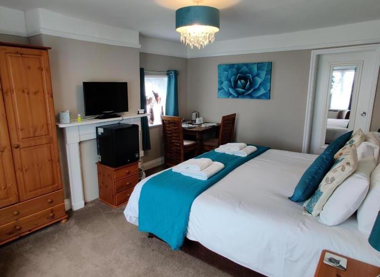 The Farmhouse B&b