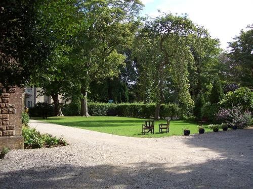 مبيت وإفطار Trimnells House