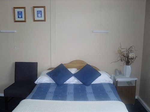 فندق Carrybridge Lakeside Lodge